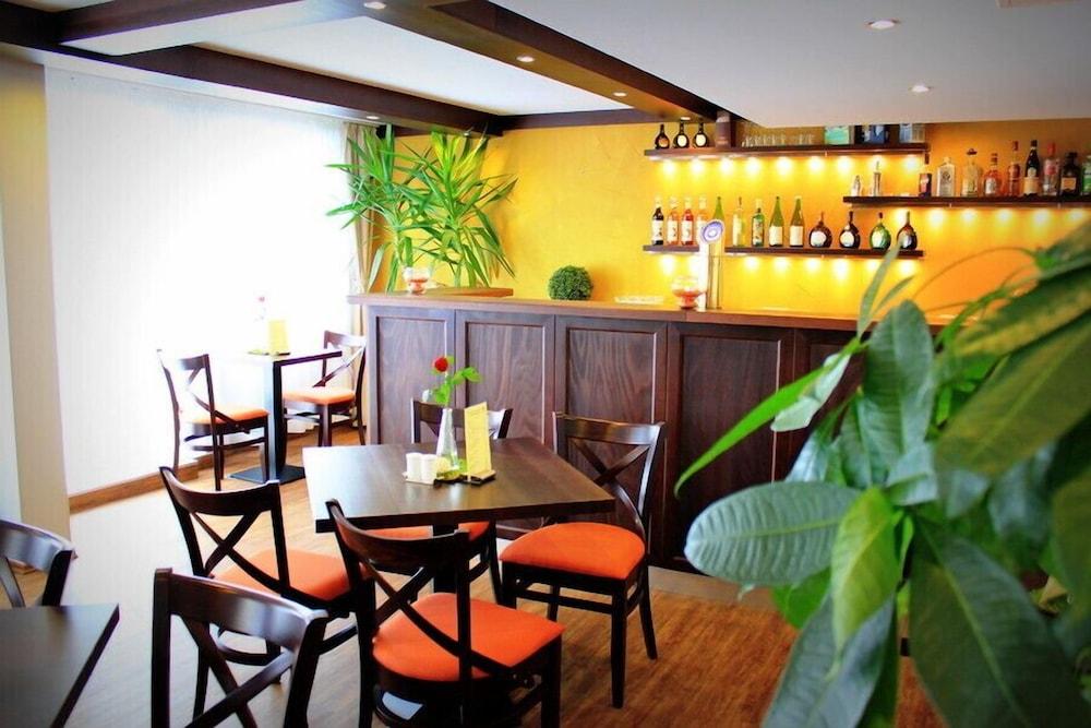 Hotel Burghotel 3*
